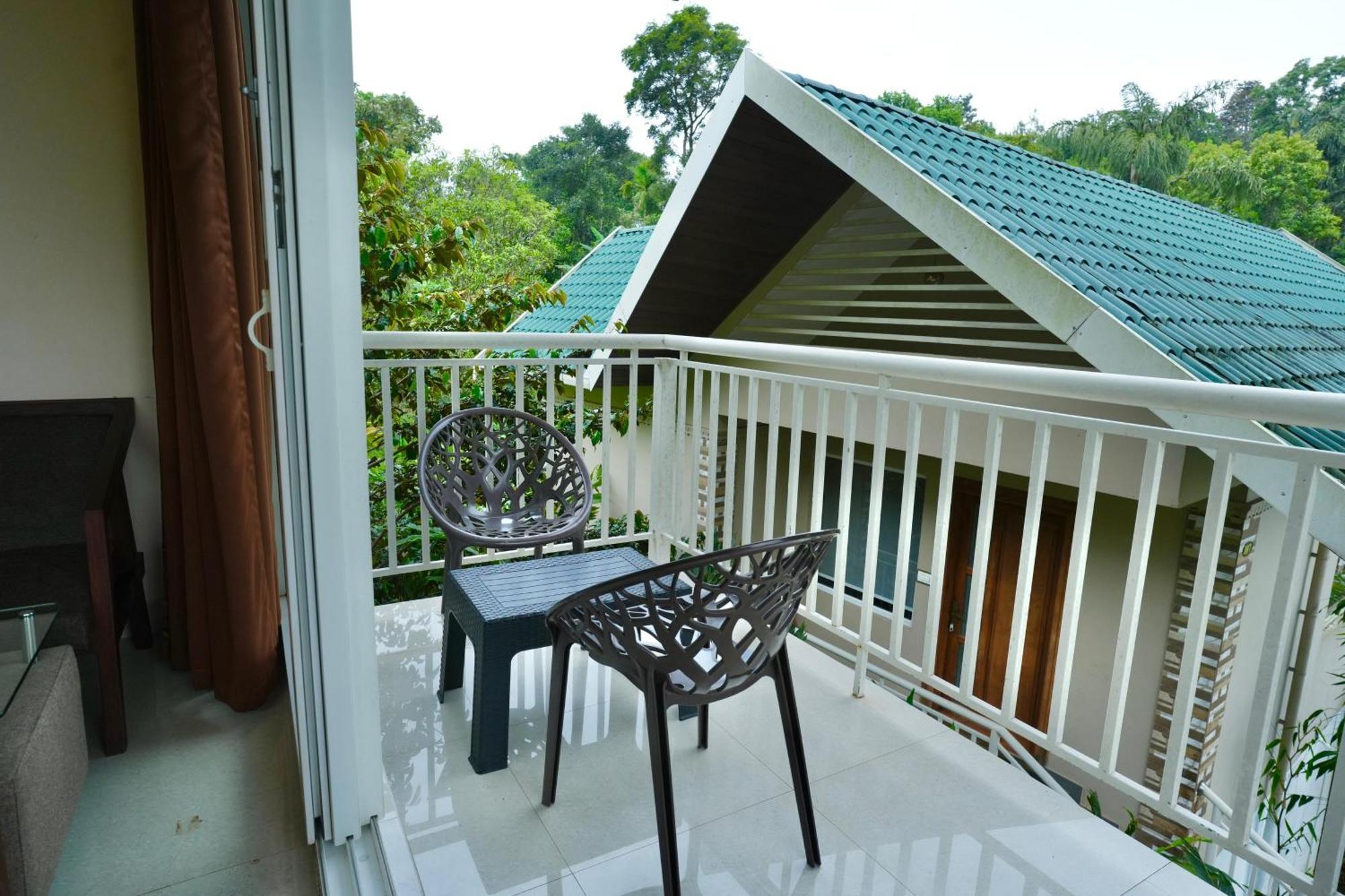 Aveda Munnar Mountains And Mist Hotel Buitenkant foto