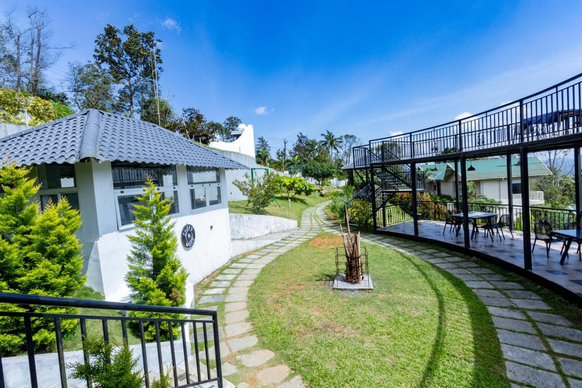 Aveda Munnar Mountains And Mist Hotel Buitenkant foto